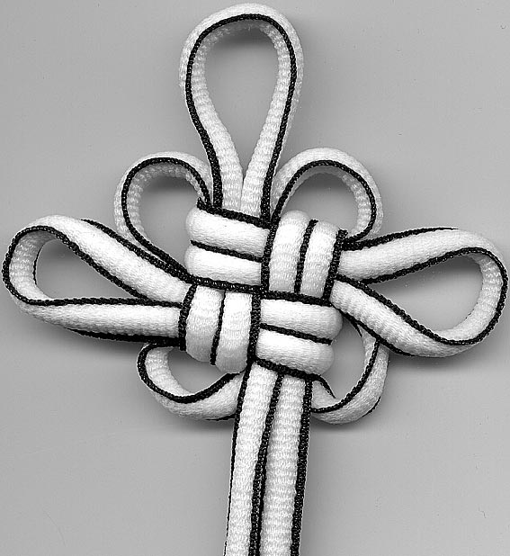 chinese-knotting-the-good-luck-knot