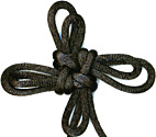 square reverse
	corner split luck knot