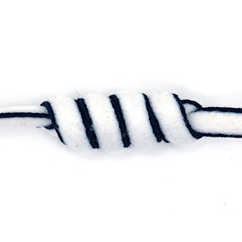 front view of tightened quintuple OH knot