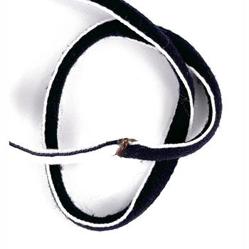 Underhand loop with midpoint crossed over.